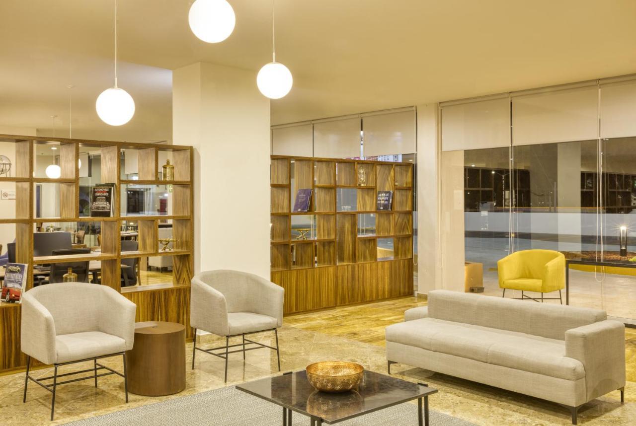Fiesta Inn Guadalajara Periferico Poniente Zapopan Εξωτερικό φωτογραφία