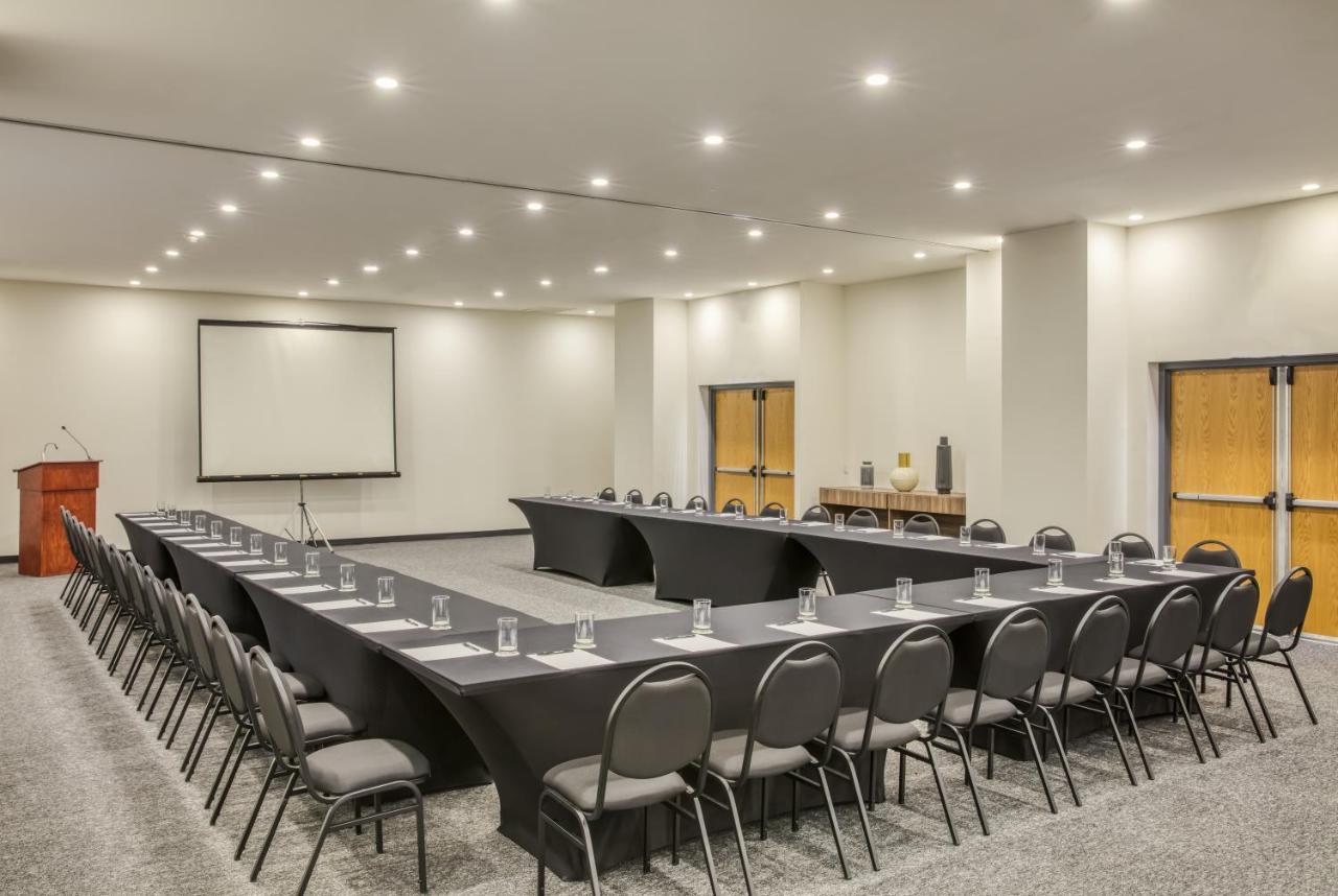 Fiesta Inn Guadalajara Periferico Poniente Zapopan Εξωτερικό φωτογραφία